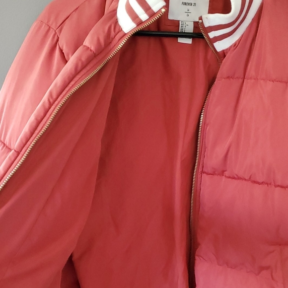 Forever 21 Puffer Bomber Jacket Coat - Picture 4 of 5
